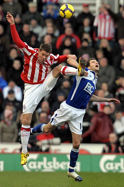 的中场发动 的中场发动